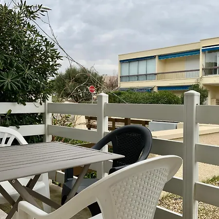 Les Yuccas T2 Avec Parking Du Roi * Le Grau-du-Roi